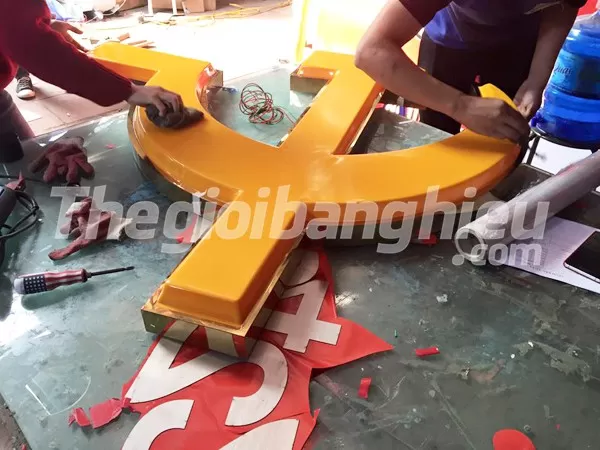 Thiết kế – thi công bảng hiệu