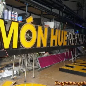 chữ nổi mica đèn led