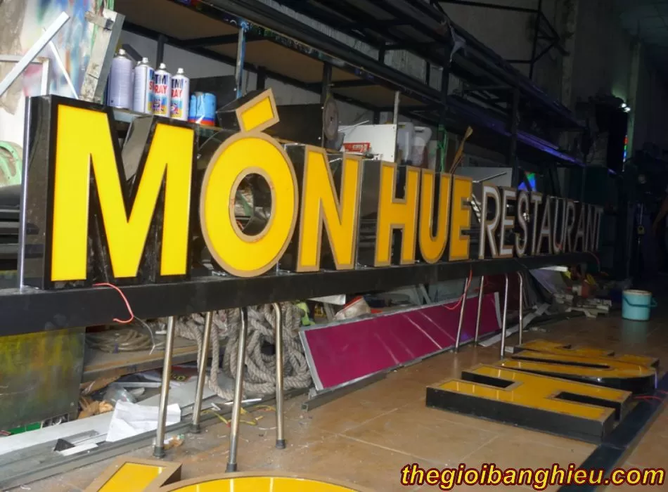 Thiết kế – thi công bảng hiệu