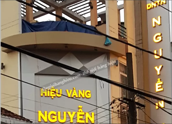 Thiết kế – thi công bảng hiệu