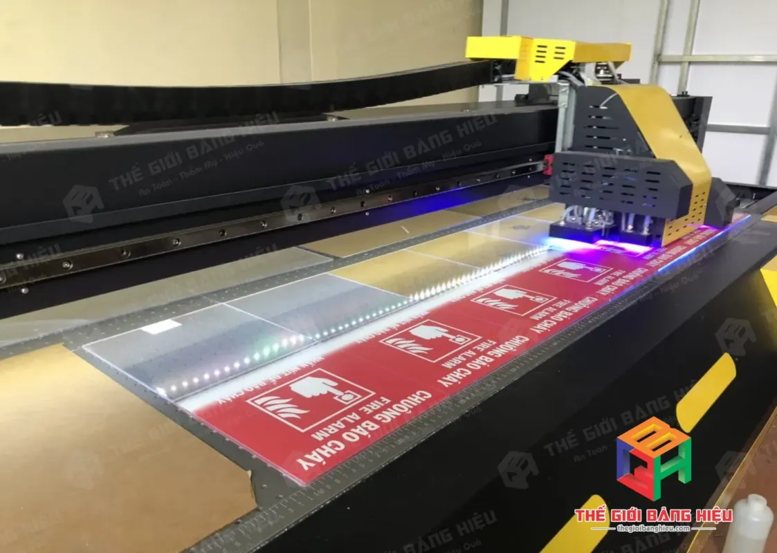 Thiết kế – thi công bảng hiệu