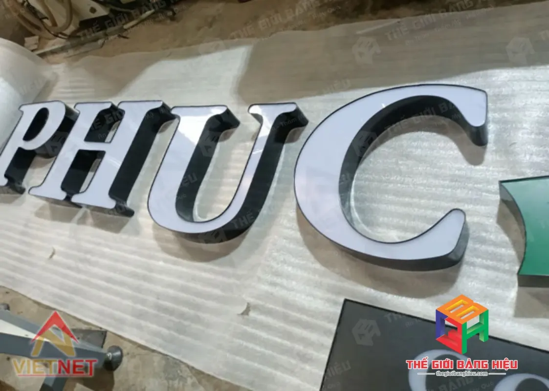 Thiết kế – thi công bảng hiệu