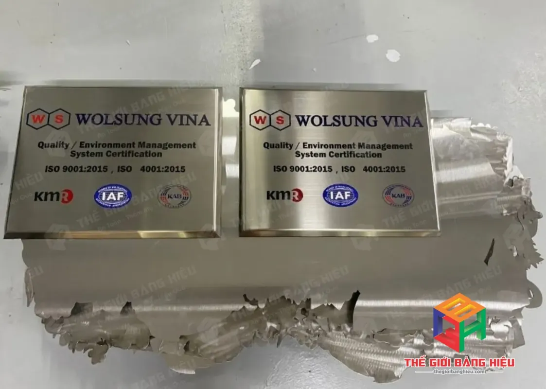 Thiết kế – thi công bảng hiệu