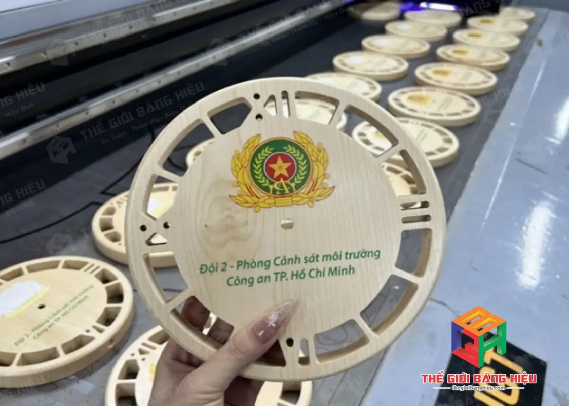 Thiết kế – thi công bảng hiệu